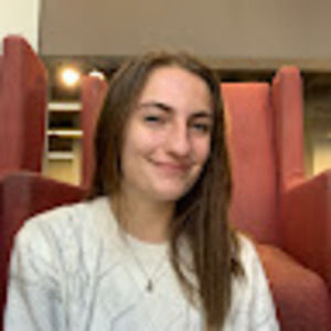 Meet your Posher, Abigail